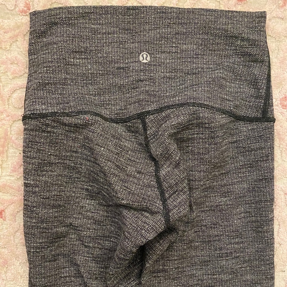 Lulu lemon leggings